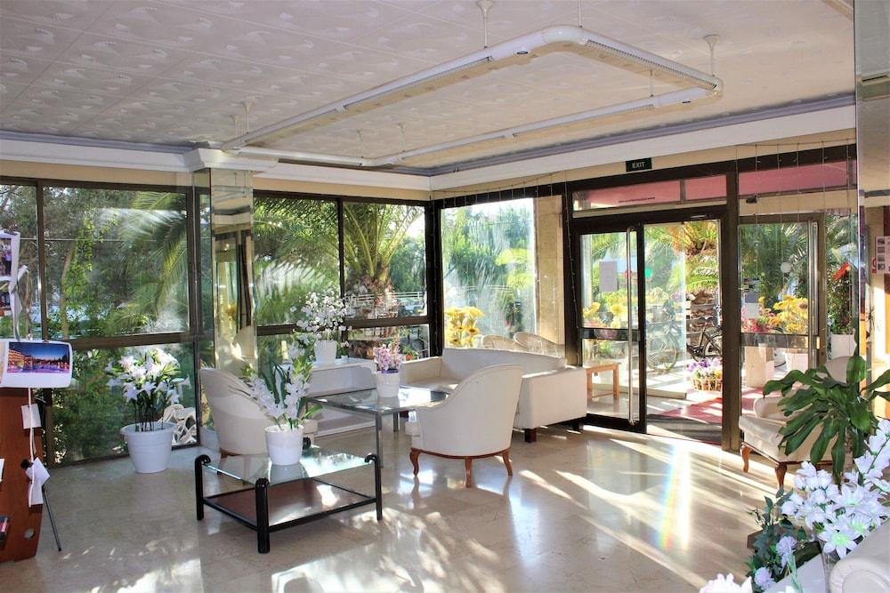 Bj Bei Juan Hostal S'Illot  Exterior foto